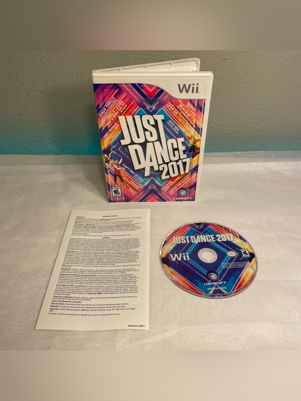 Just Dance 2017 (Nintendo Wii, 2016) Complete Tested & Works VideoGame